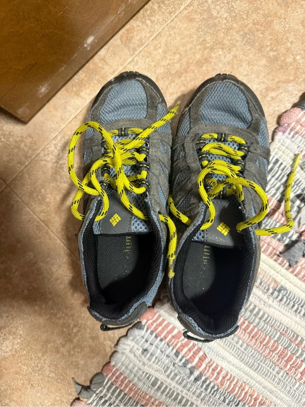 Columbia Boys Gray and Yellow Trail Sneakers